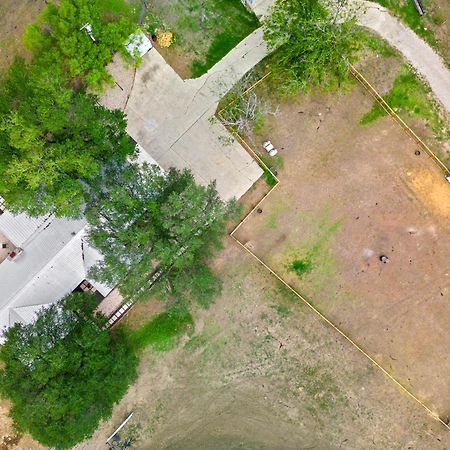 فيلا Farm Retreat With Jacuzzi, Fire Pit, Mini Goats, Mini Ponies And Mini Cows سان ماركوس الغرفة الصورة